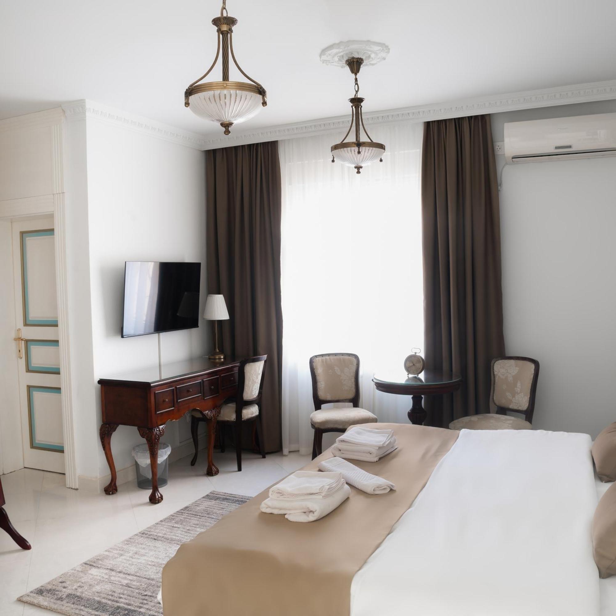 Hotel Jardin Белград Екстер'єр фото